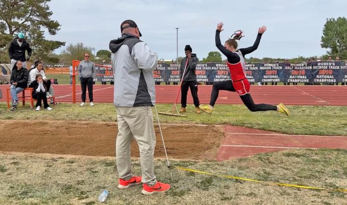 STATE-BOUND IN 2 EVENTS Silverton’s Brenna Francis is statebound in two events. She was the Regional track champion in triple jump with a 35’8” jump and was Regional champ in long jump as well. | COURTESY PHOTO
