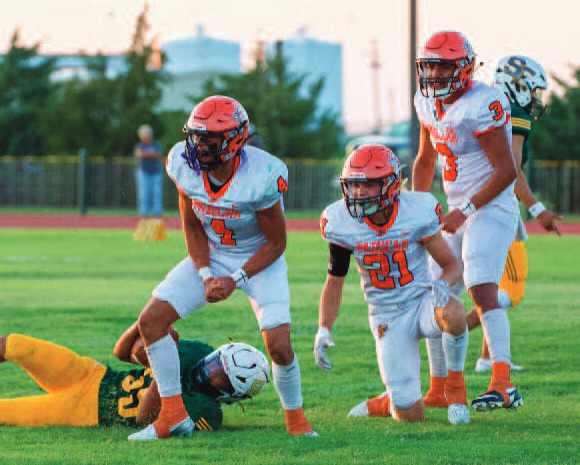 DRAGONSSTOPPED ThePaducahDragonsfelltoSpringlake-Earth Wolverines on the road Friday 71-35. | PADUCAH POST PHOTO