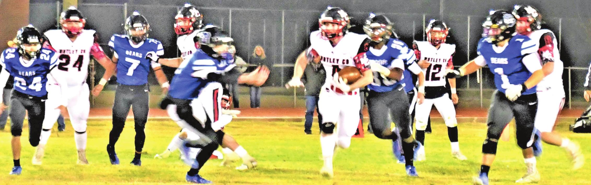 MOTLEY WINS The Motley County Matadors defeated the Balmorhea Bears Thursday night 68-44 to advance to the quarterfinals round of the playoffs. They face Jayton Friday, Nov. 26 in Idalou at 6 p.m. and will be the home team. | COURTNEY MENDOLA