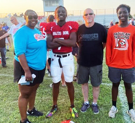 BRAZOS BOWL Paducah’s JakyenWright played in the Brazos Bowl All-Star football game Saturday and was cheered on by family. Shown are: Shantera Wright Jesse, Jakyen Wright, Darrin Jesse and Braylan Wright. | COURTESY PHOTO