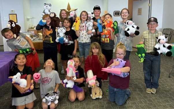 The Motley County Library held a Spring Break Craft Camp last week. Everyone who attended created paintings on Tuesday, including birdhouses, canvas paintings, boxes, flowers, paper dolls and all kinds of art pieces. On Thursday, the library hosted a“Build a Bear”event. Attendees also created hand puppets—followed by presentation of a puppet show. | COURTESY PHOTOS