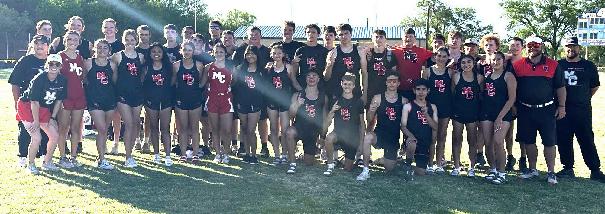 Motley Co. varsity boys, JV girls, boys win district track meet