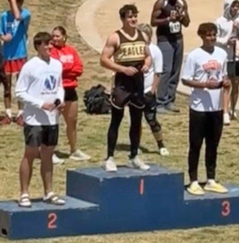 Dragons State Bound in track