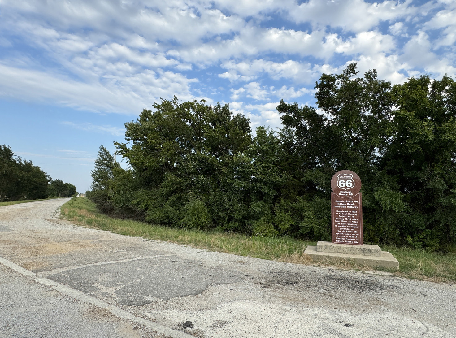 THE RIBBON ROAD outside Miami, Oklahoma, is a remnant of the solitary stretch of Route 66 that was built in 1912 (before the Route was officially designated) as a single lane. MORE PHOTOS, PAGE 10 | THE TEXAS SPUR