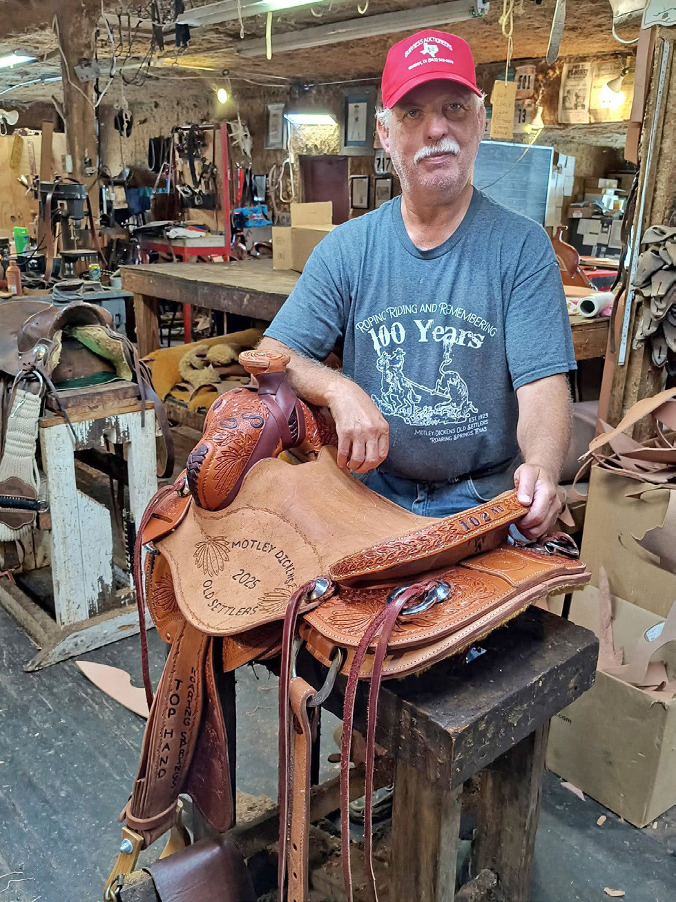 TOP HAND SADDLE