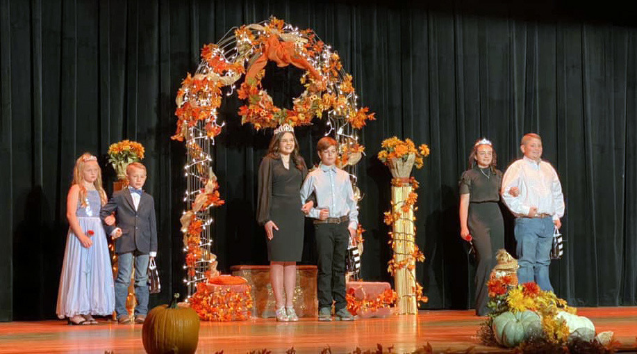 FALL FESTIVAL HONORS