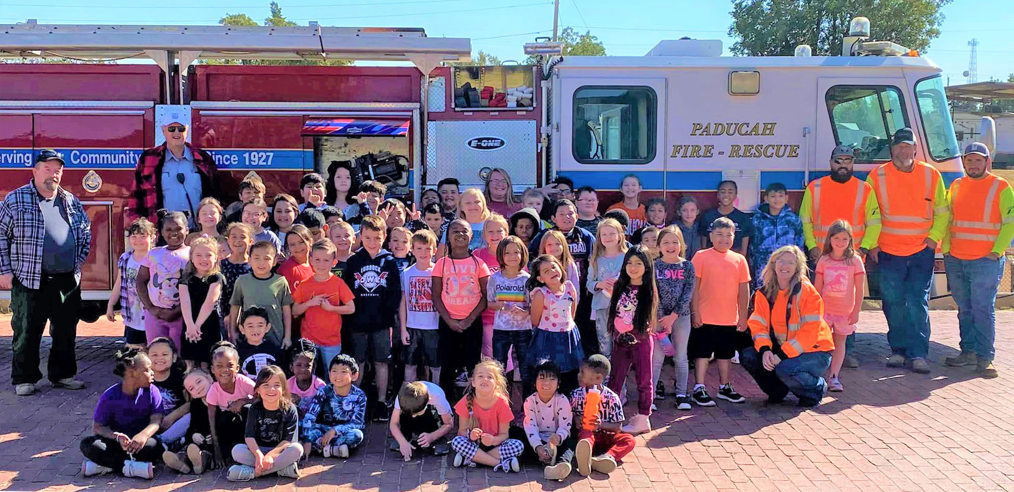 PADUCAHFIRESAFETY ThePaducahVolunteerFireDepartmentandTxDOTgaveapresentationtoPaducahstudents last week on fire safety. | COURTESY PHOTO
