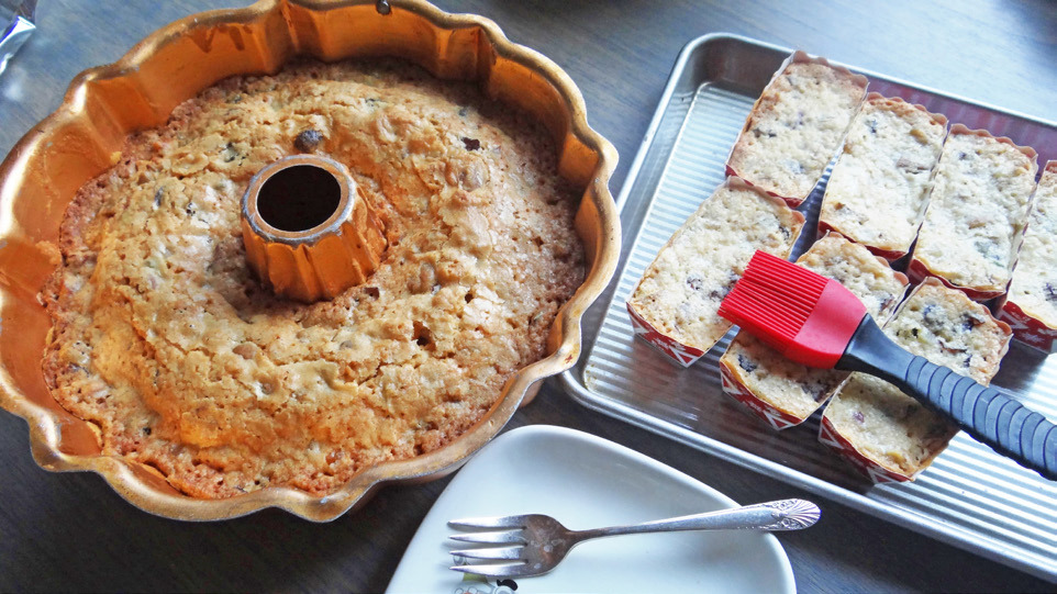 SWEET FOR THE SEASON Fruitcakes are a holiday tradition that can be made ahead—and given as gifts for those who relish them. | Angelina LaRue photo
