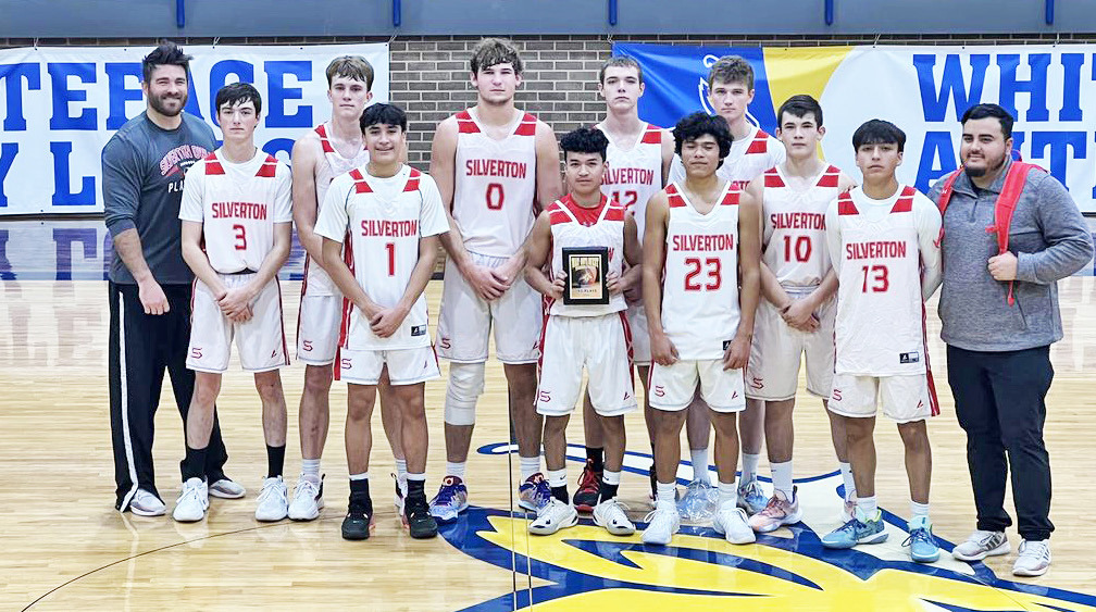 SILVERTON HONORS Congratulations to to the Silverton Varsity Owls basketball team on placing 3rd at the Whiteface Tournament. | COURTESY PHOTO