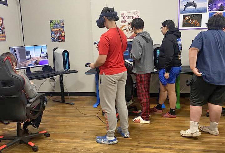 Last week, during Spring Break, the Paducah Bi-Centennial City-County Library hosted gaming nights for junior high and high school attendance. They had a number of participants, and Moore’sThriftway donated pizza. | COURTESY PHOTOS