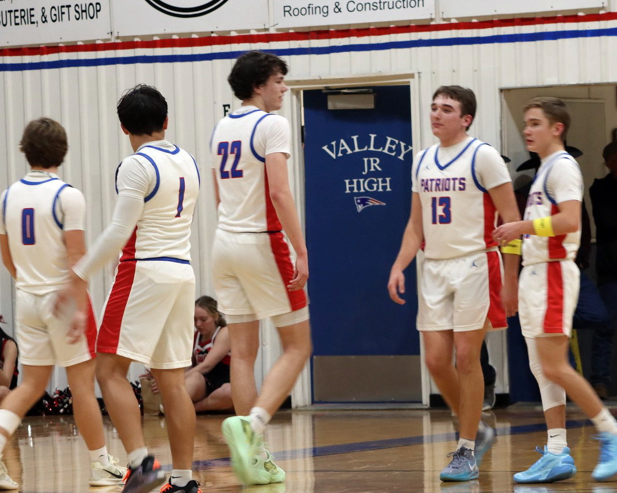 STATE-RANKED The 19-2 Valley boys’ varsity basketball team started the week on a four-game winning streak. Since the Christmas holiday, they have gone 6-1, losing only to a 3A basketball team, the Coahoma Bulldogs, 54-36 on December 27. | SHADI BUCHANAN PHOTO