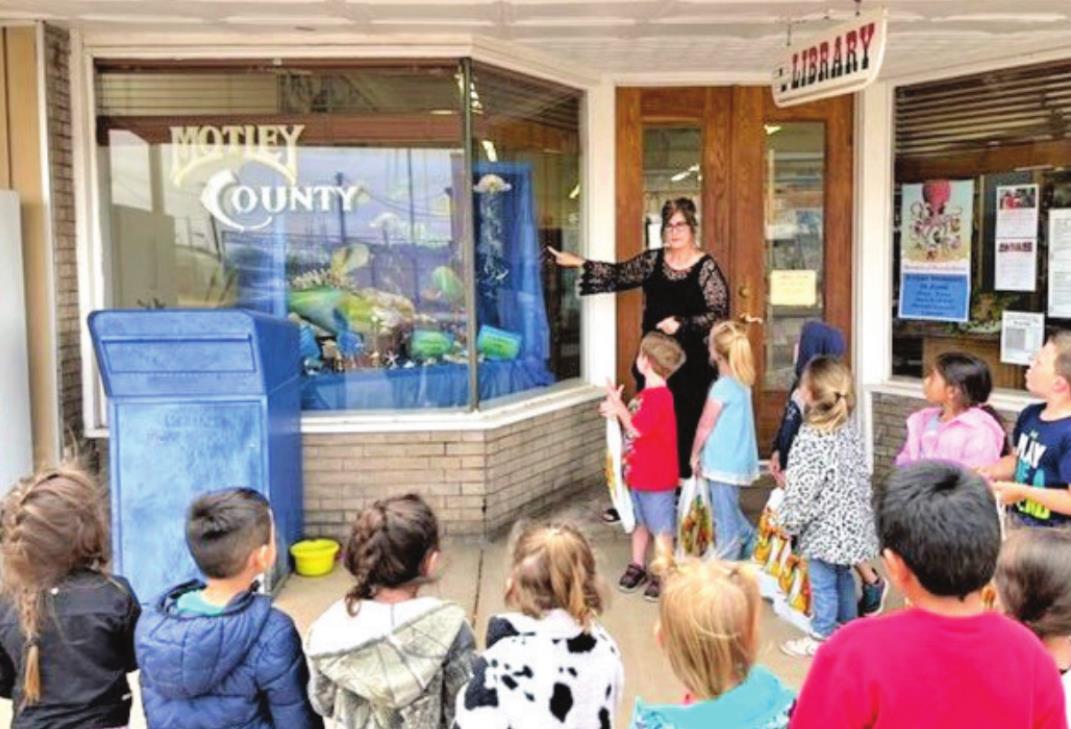 Motley County Library receives TSLAC grant