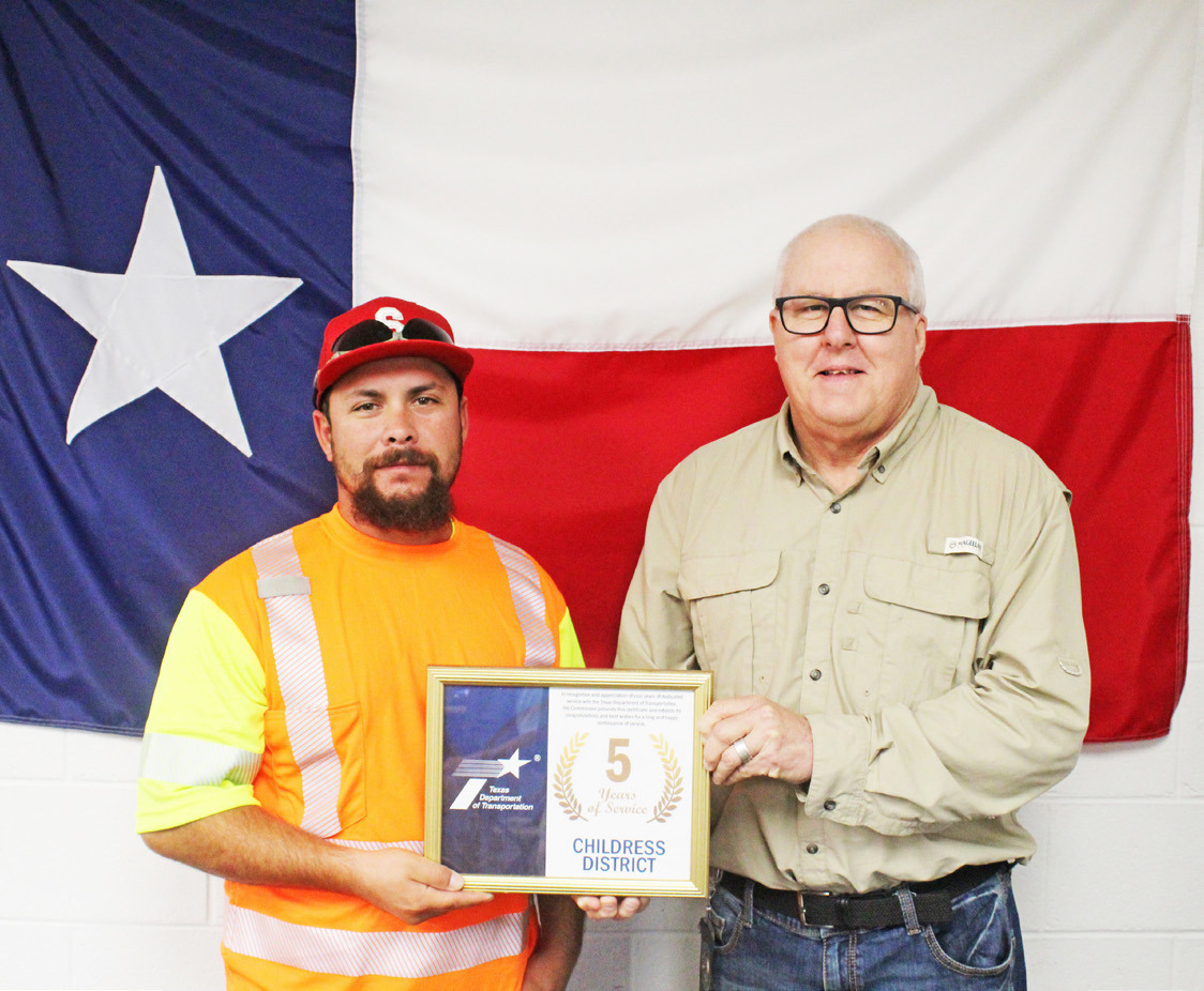 TxDOT Childress District presents service awards to Briscoe employees