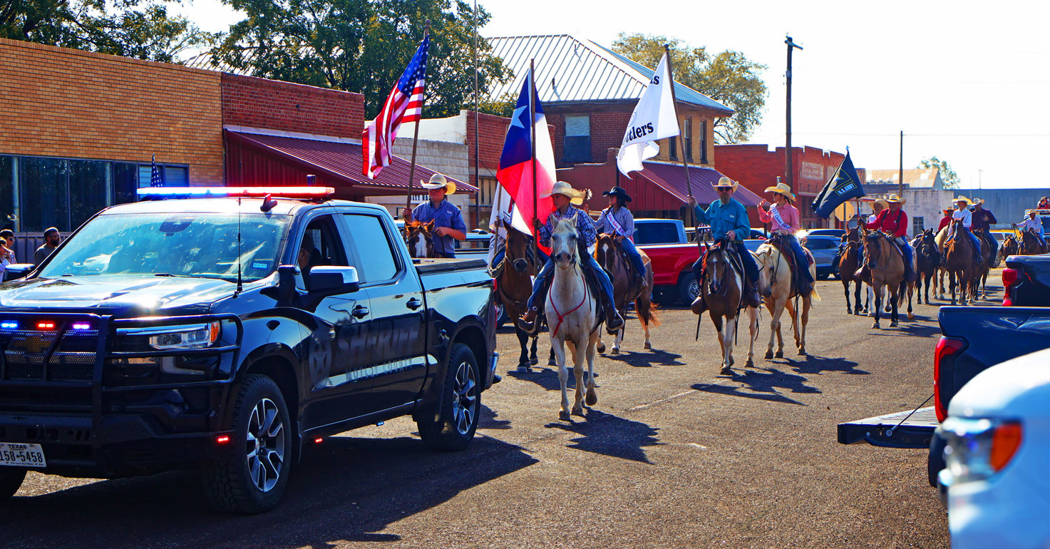 SPOTLIGHT ON MOTLEY-DICKENS 103RD RODEO & REUNION PARADE