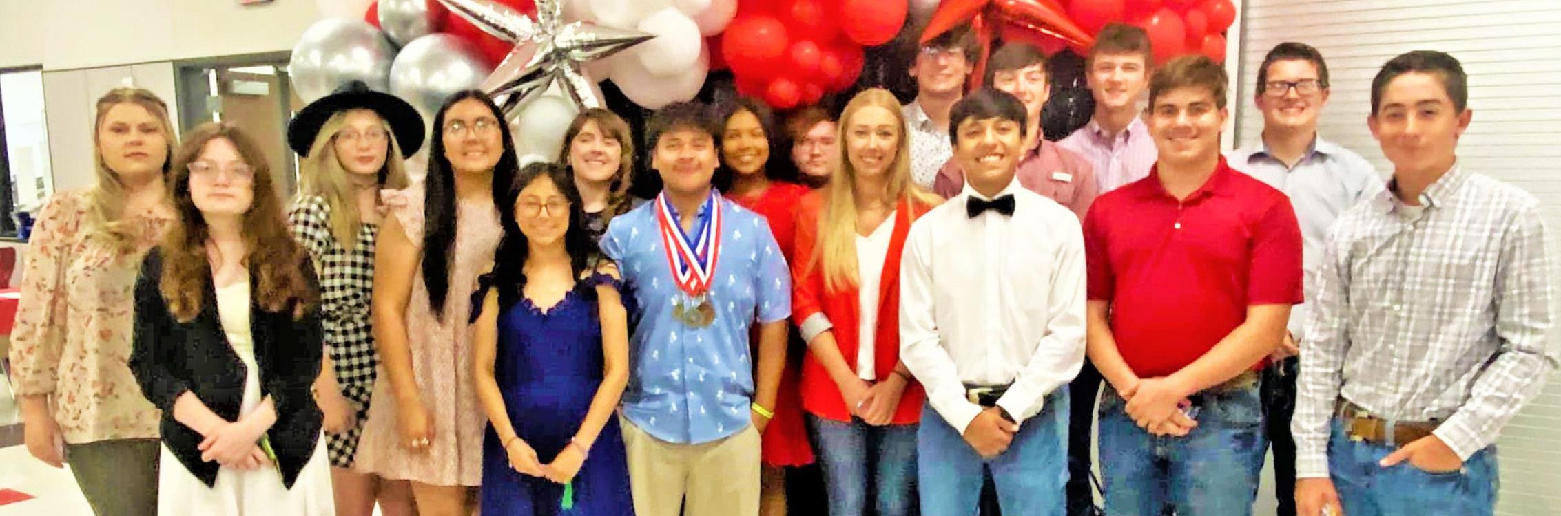 Silverton ends year with honors banquets