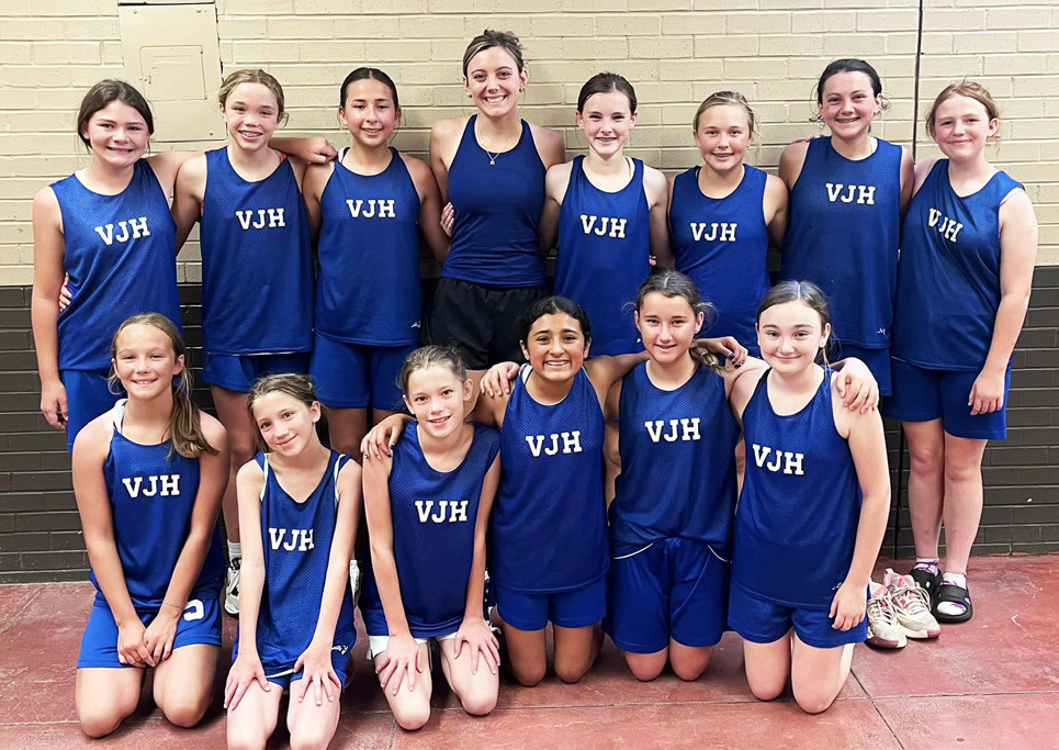 BASKETBALL CAMP