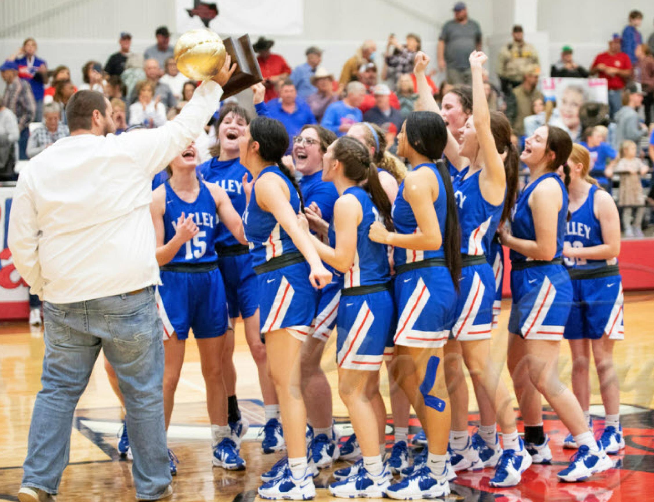 AREA CHAMPS
