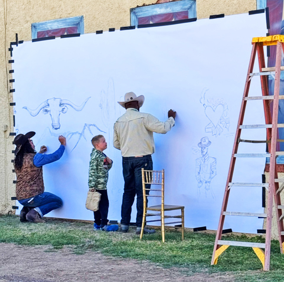 DRAWINGONHERITAGE ThefirstTurkeyTrappingArt,Tack&amp;Trade show at Hotel Turkey attracted working cowboys and Western art enthusiasts from all around Feb. 28–Mar. 2 to appreciate traditional music, art, craft and food. | KODIE FAIRCHILD