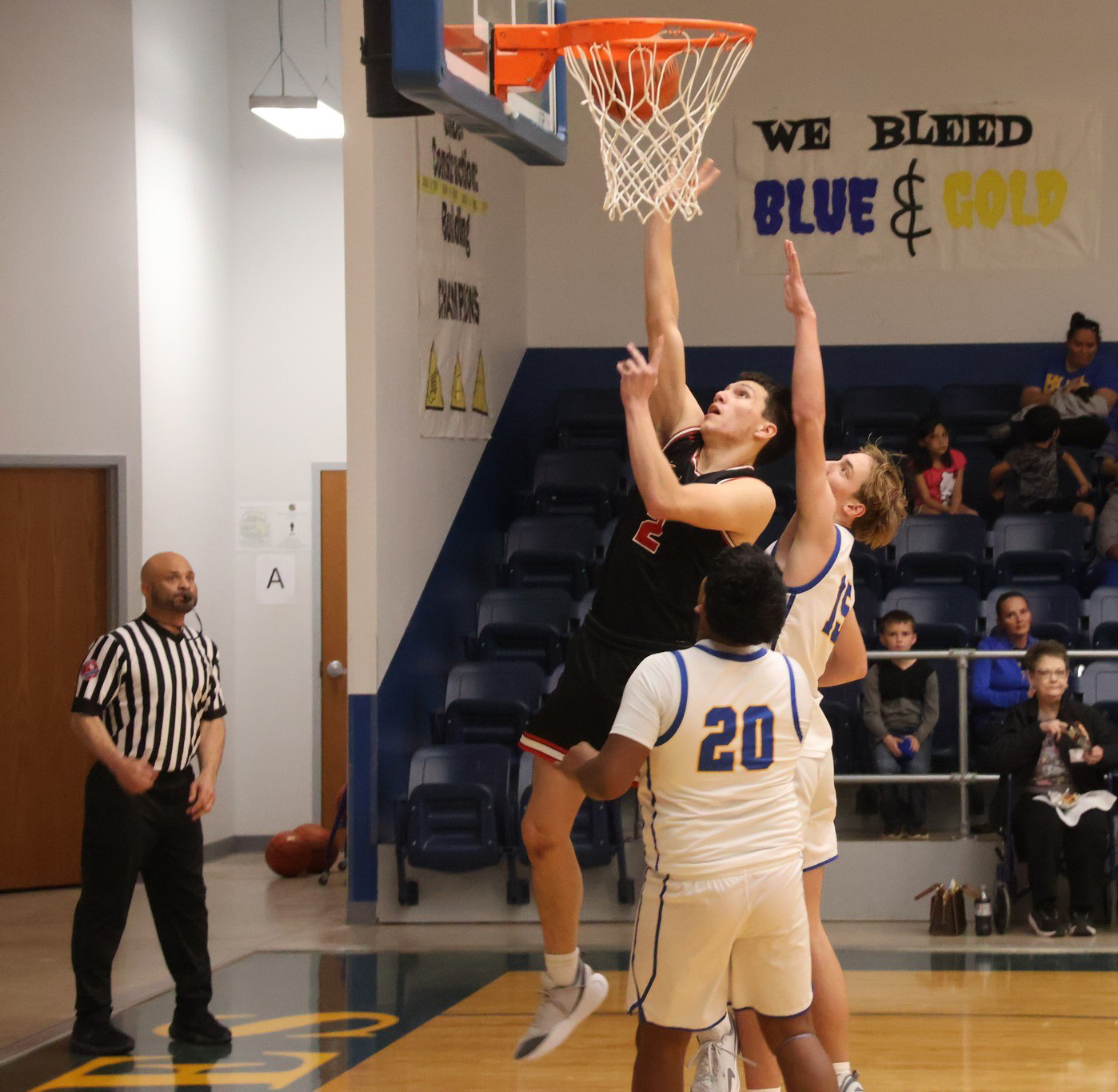 Motley boys defeat Spur