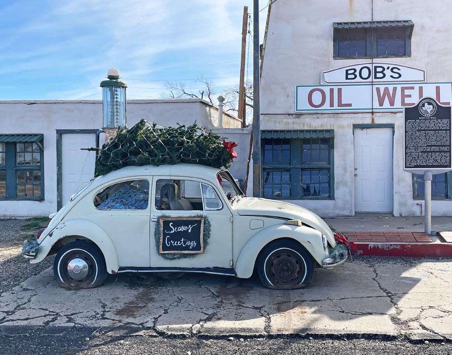 BUG AT BOB’S A vintage Volkswagen Beetle at Bob’s Oil Well helps welcome holiday revelers to Matador. The tourist landmark is located at the intersection of Texas Highway 70 and U.S. Highway 70 just west of downtown. MORE PHOTOS, PAGE 10 | CAPROCK COURIER