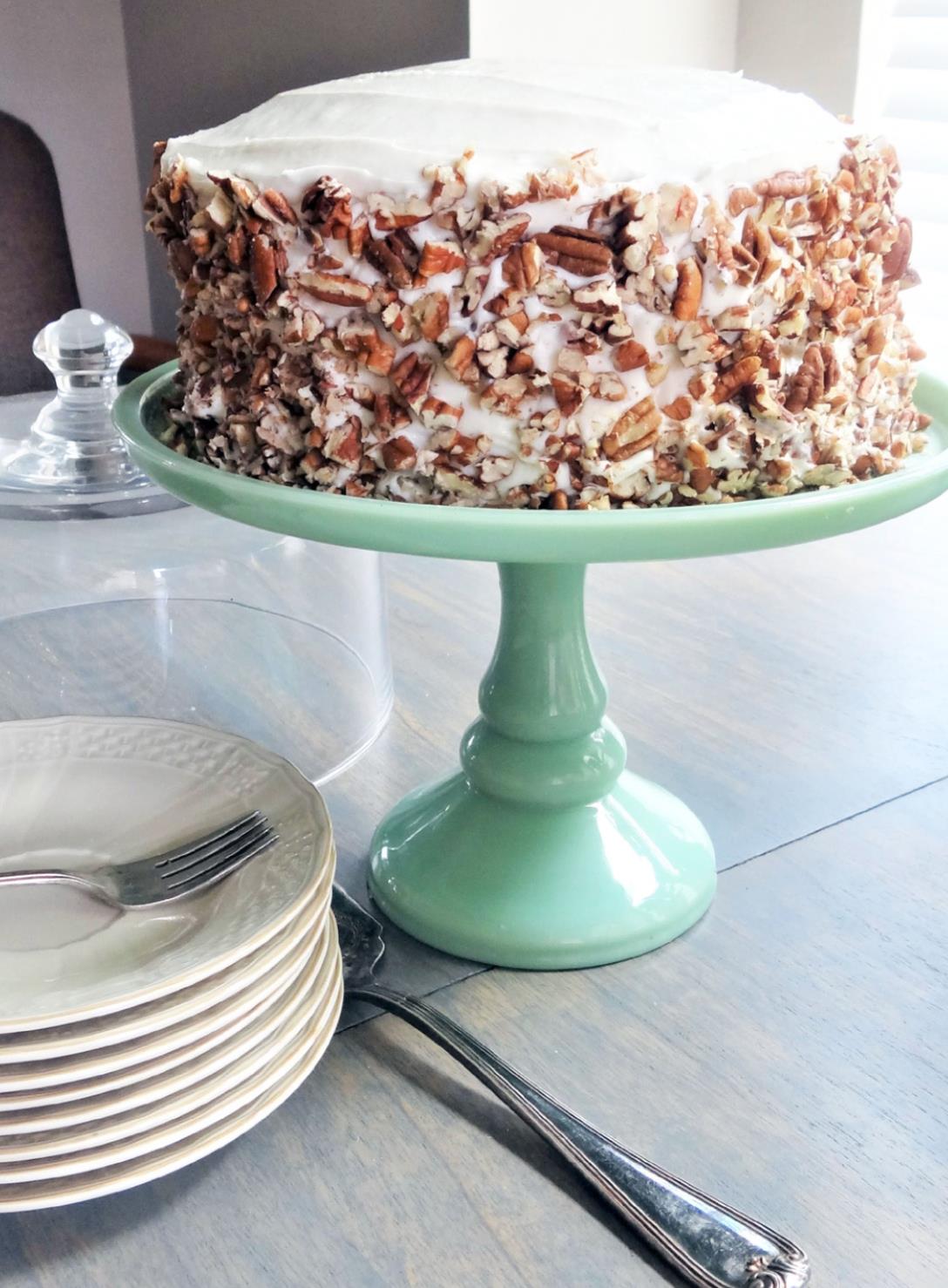 SPECIAL OCCASION CAKE Decorate this cake with chopped or whole pecan halves for a pretty presentation and extra texture. | ANGELINA LARUE