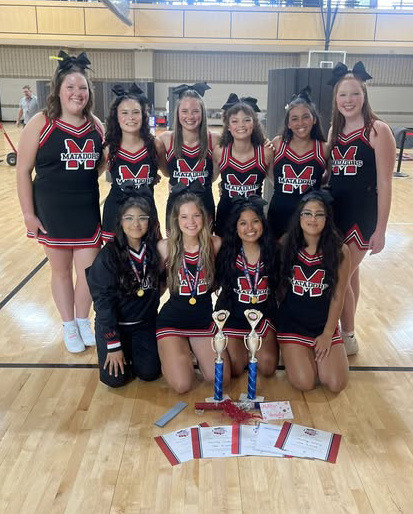 MOTLEY CHEER HONORS