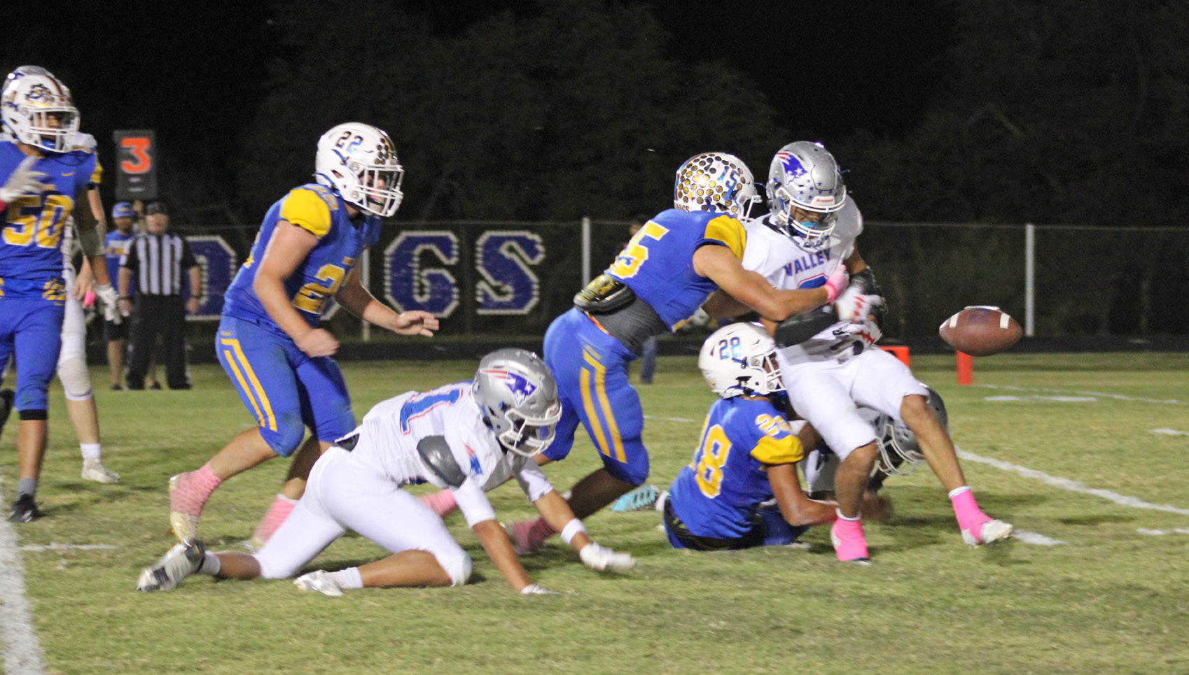Valley loses key starter in loss to Spur