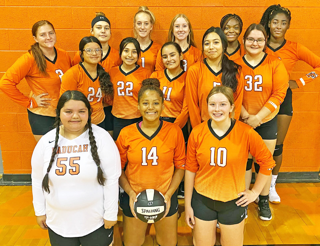 PADUCAH VOLLEYBALL The 2022 volleyball team for Paducah has been set and has been kicked off its new season. Last week, the Paducah Lady Dragons defeated the Memphis Lady Cyclones, 25-18, 27-25 and 25-11. | COURTESY PHOTO