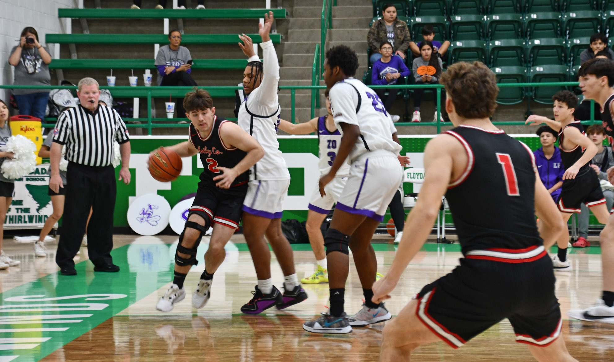 SEASON ENDS The Motley County varsity boys basketball team played in the Matadors’ first basketball playoff game since 2008 but took a tough loss 92-35 to the Lorenzo Hornets. Congratulations go to players and coachesonagreatseason. | COURTNEY MENDOLLA PHOTOS