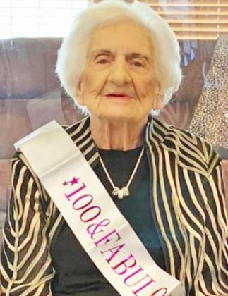 Inetha Blankenship, 1920–2021