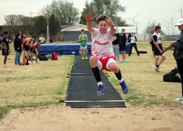 Silverton’s Francis takes numerous 1sts in White Deer meet; team takes the silver