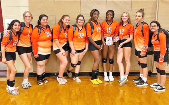 LADYDRAGONSPLAYOFFS The Lady DragonsVolleyball team of Paducah advanced to the playoffs. In Bi-District the girls were to play Electra in Crowell. | COURTESY PHOTO