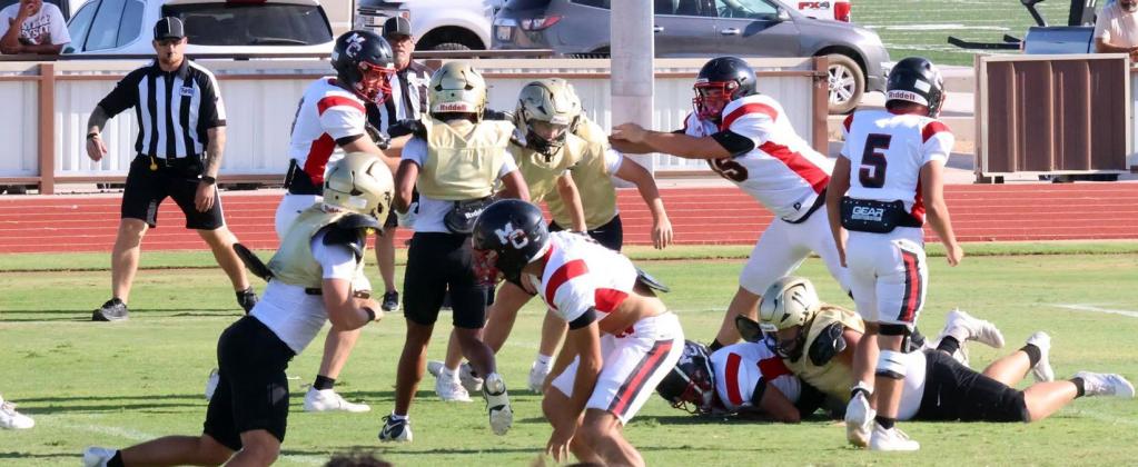 THREE-WAY SCRIMMAGE Motley County’s football team participated in a three-way scrimmage last week versus Jayton and Sands. | COURTESY PHOTOS