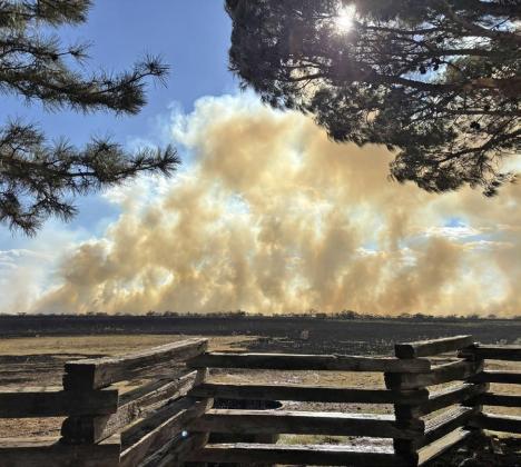 BLAZE IN BRISCOE COUNTY Two fires ignited west of Silverton Saturday afternoon, Oct. 4, threatening residences and other structures. | COURTESY PHOTO BY MOLLY FOREMAN