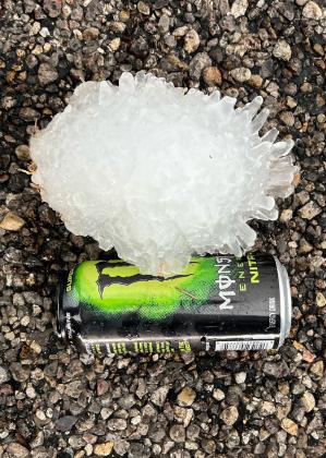 RECORD HAIL NEAR SILVERTON