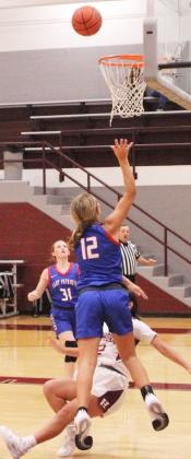 HARTLEE BATTEY TRANSITIONS TO BASKETBALL