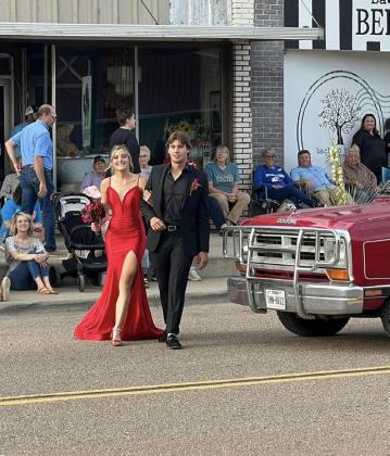 SPOTLIGHT ON VALLEY, SILVERTON PROMS