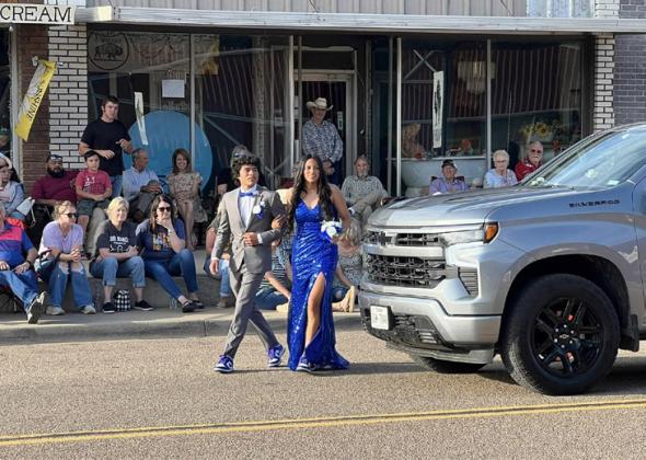 SPOTLIGHT ON VALLEY, SILVERTON PROMS