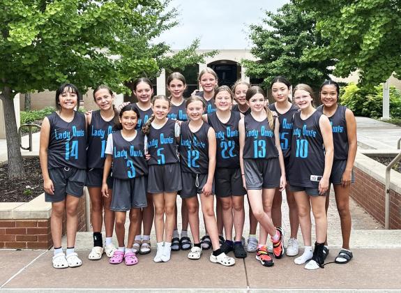 BASKETBALL CAMP
