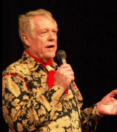 Spur theater puts on the polish for ‘Performances at the Palace