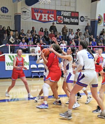 VALLEY GIRLS The Lady Patriots varsity basketball team split a pair of games last week.They lost to Claude 32-24 onTuesday and defeated Groom 58-28.The Lady Patriots remain in a three-way tie with Silverton and Claude for the district lead. All are 4-1. | SHADI BUCHANAN PHOTOS