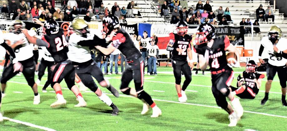 RICHARDS ROMPS Senior back Jake Richards rushed for 183 yards in 11 carries, scoring two touchdowns in the winning quarterfinals playoff game (60–8) over the Jayton Jaybirds Friday night in Idalou. Motley County will play Klondike in the state semifinals Thursday night at 7 p.m. in Lockney. | COURTNEY MENDOLA PHOTO