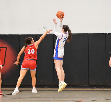 SPOTLIGHT ON VALLEY LADY PATRIOTS HOOPS FEB. 14