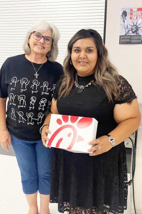 FACULTY FUEL Happy State Bank provided a meal to Silverton ISD faculty and staff last week, as their development training got under way for the new school year. | COURTESY PHOTO