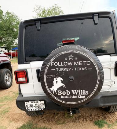 Singin’ in the rain: 53rd Bob Wills Day swings along swimmingly despite weather