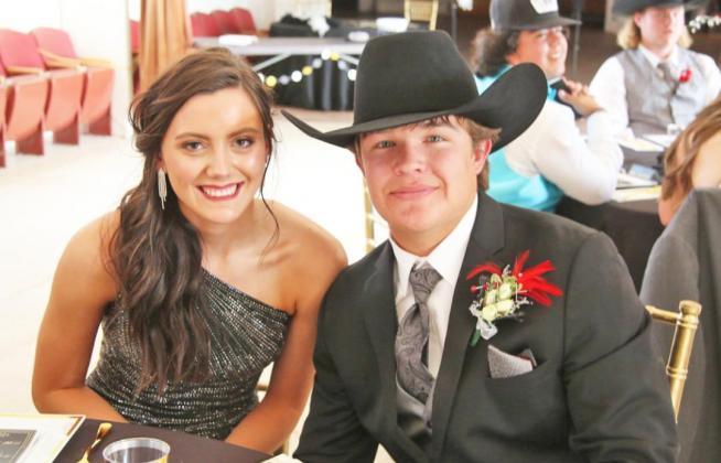 SPOTLIGHT ON VALLEY PROM