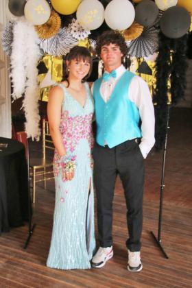 SPOTLIGHT ON VALLEY PROM