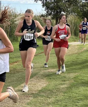 Caprock Country XC teams compete in Lubbock