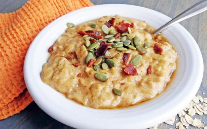 Pumpkin Spice Oatmeal combines health and flavor