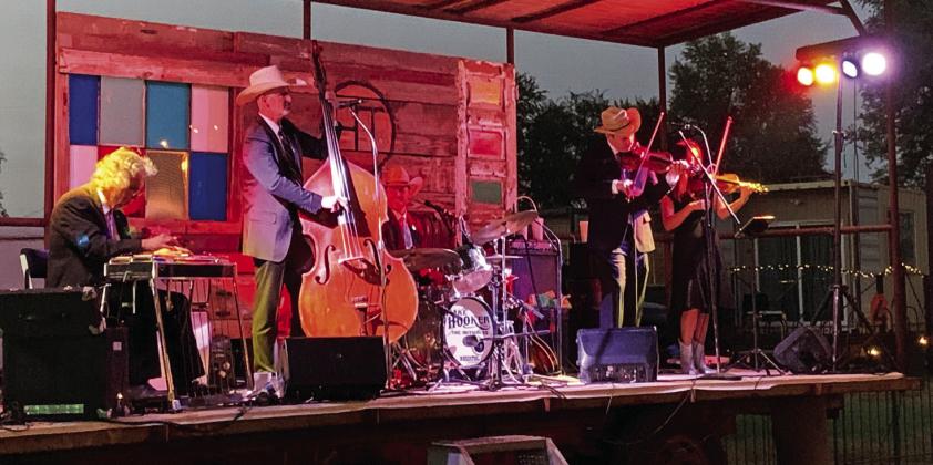 ‘It’s my people’: Musician Hooker’s in his element in West Texas